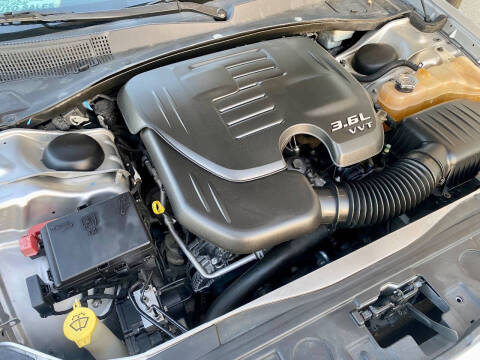 2012 Chrysler 300 Limited