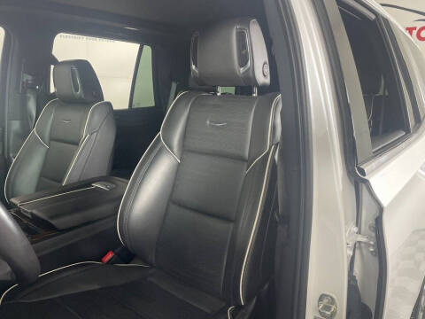 2022 Cadillac Escalade Premium Luxury