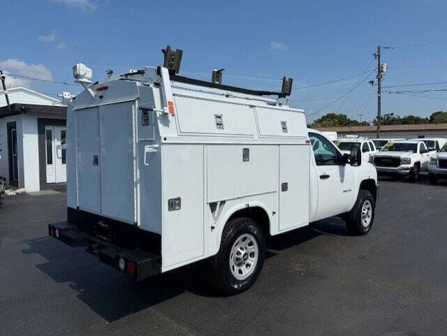 2012 Chevrolet Silverado 3500HD CC