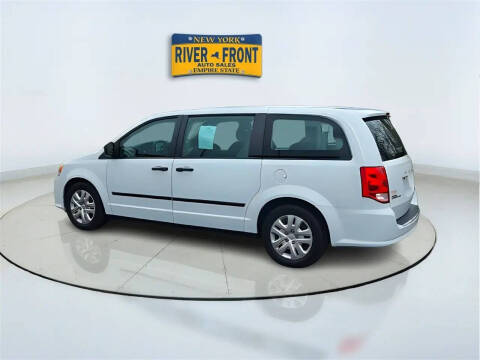 2016 Dodge Grand Caravan American Value Package