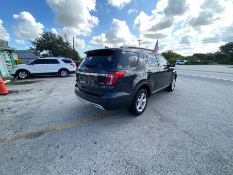 2017 Ford Explorer XLT