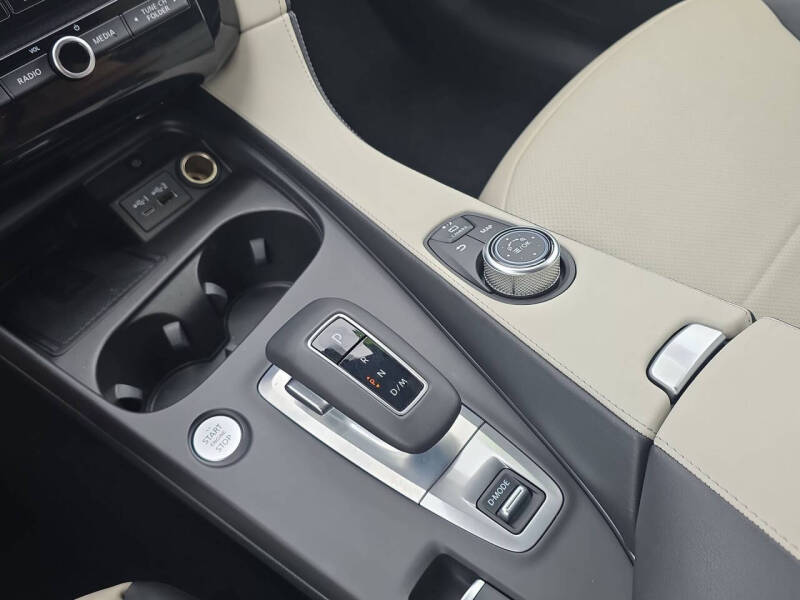 2025 Infiniti QX55 Essential