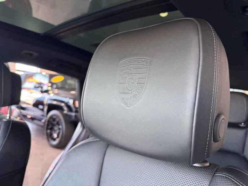 2016 Porsche Macan S