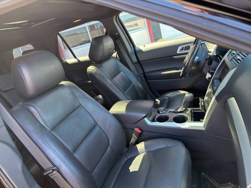 2012 Ford Explorer XLT