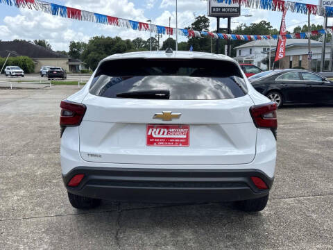 2024 Chevrolet Trax LS