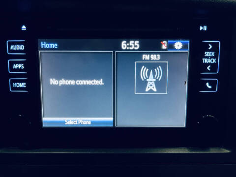 2017 Toyota Sienna LE 7-Passenger Auto Access Seat