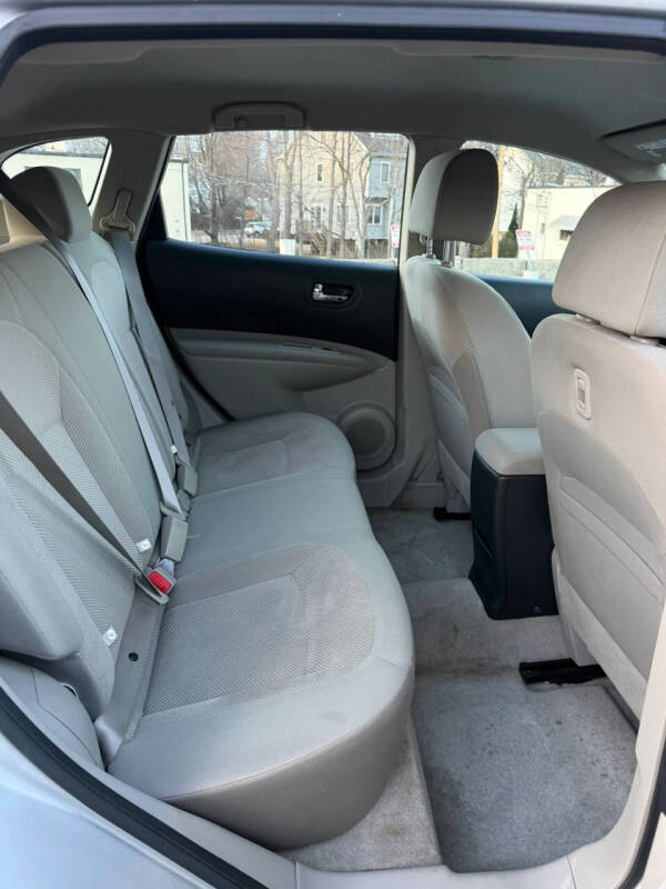 2014 Nissan Rogue Select S