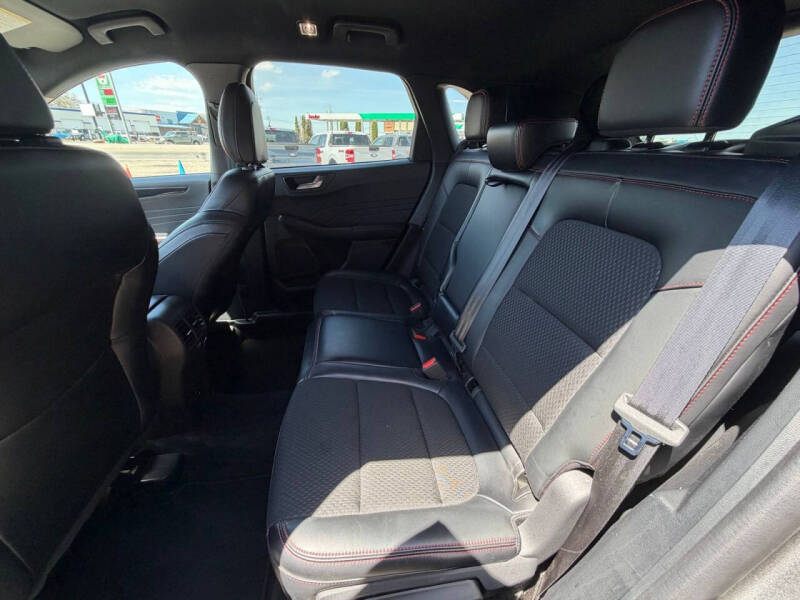 2025 Ford Escape ST-Line