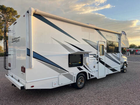 2022 Thor Motor Coach Freedom Elite 27FE