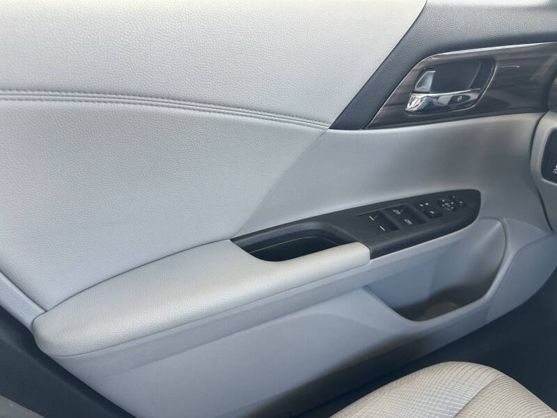 2017 Honda Accord EX