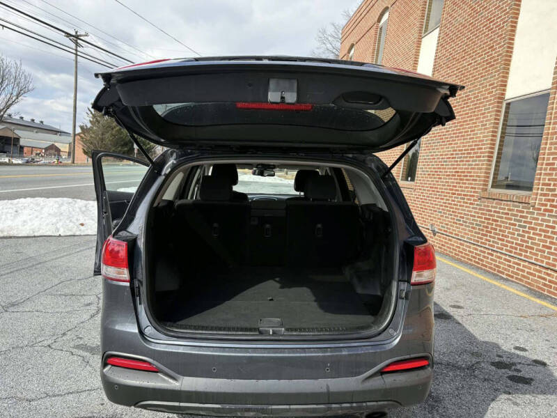 2016 Kia Sorento LX