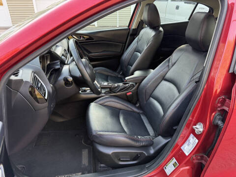 2016 Mazda MAZDA3 i Grand Touring