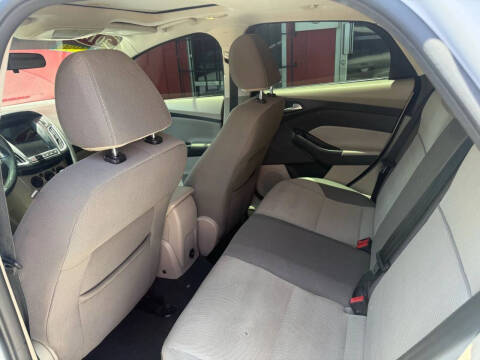 2014 Ford Focus SE