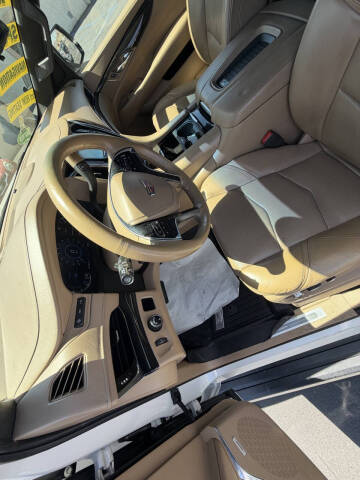 2018 Cadillac Escalade Platinum