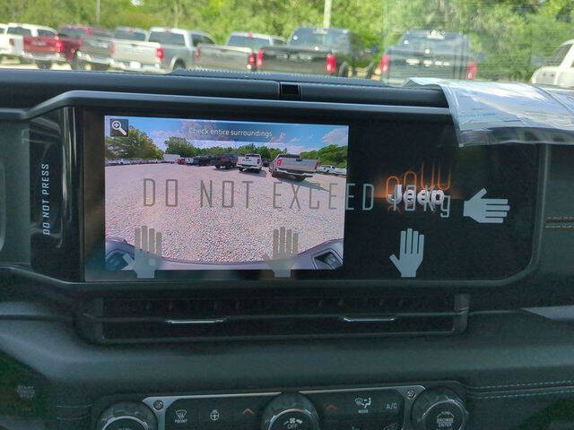 2025 Jeep Gladiator High Tide