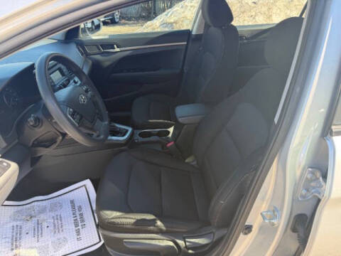 2018 Hyundai Elantra