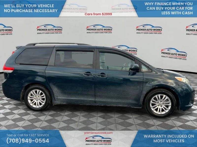2012 Toyota Sienna