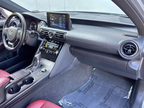 2023 Lexus IS 300