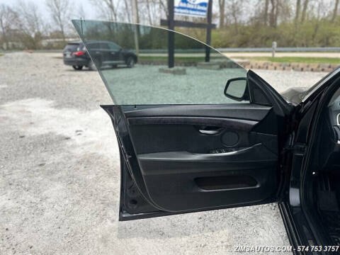 2013 BMW 5 Series 535i xDrive Gran Turismo