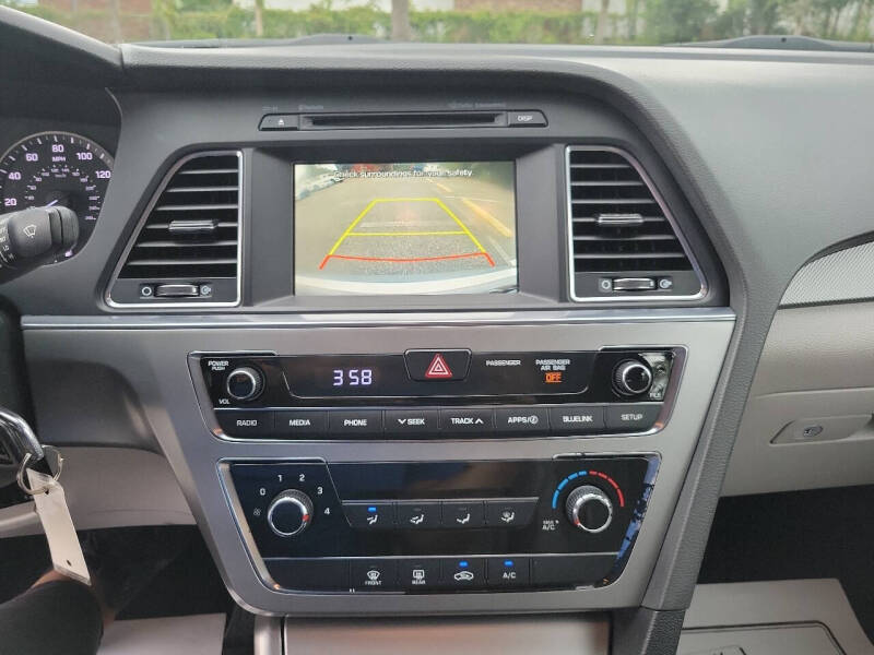 2016 Hyundai Sonata SE