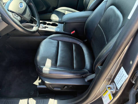 2021 Ford Escape SEL