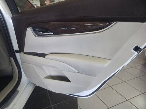 2014 Cadillac XTS Luxury Collection