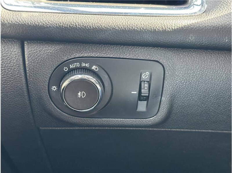 2017 Chevrolet Cruze Premier Auto