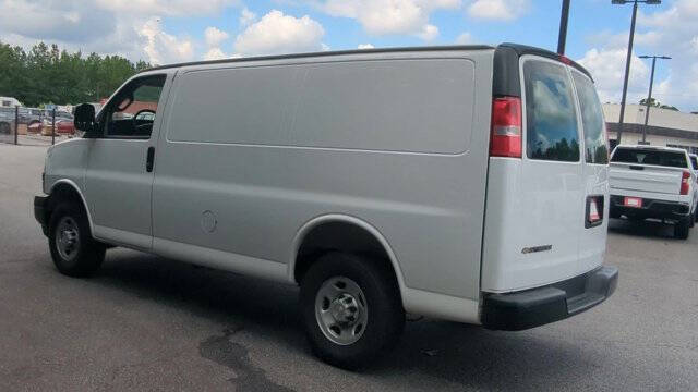 2025 Chevrolet Express 2500