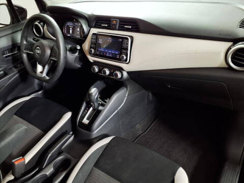 2020 Nissan Versa SV