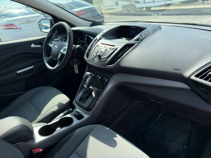 2015 Ford Escape SE