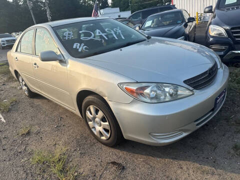 2004 Toyota Camry LE