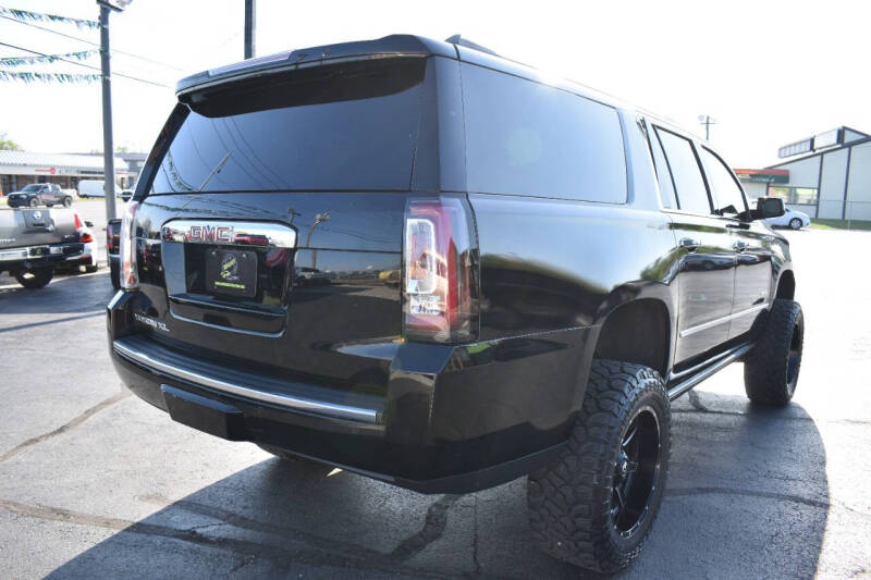 2016 GMC Yukon XL Denali