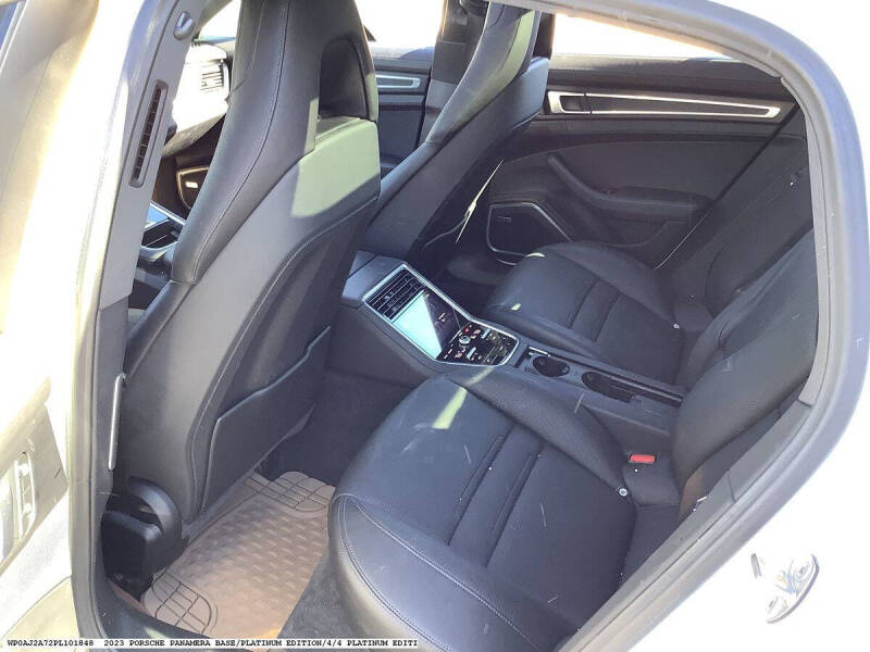 2023 Porsche Panamera