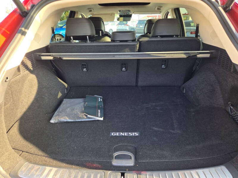 2023 Genesis GV70 2.5T Standard