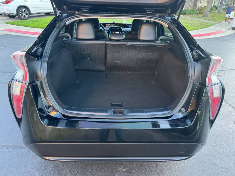 2016 Toyota Prius Four