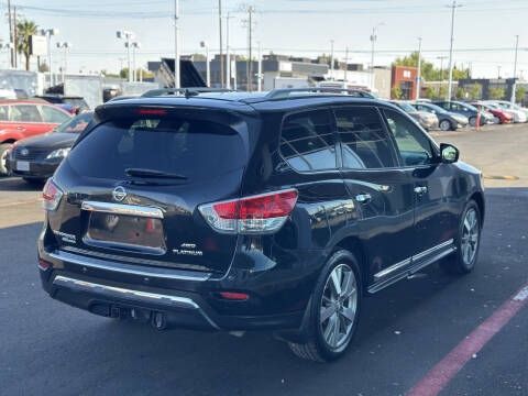 2016 Nissan Pathfinder Platinum
