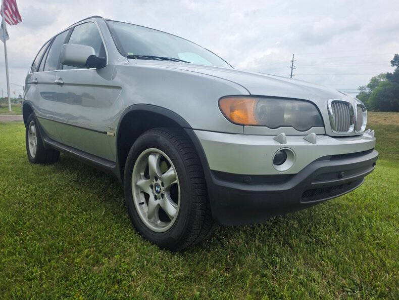 2001 BMW X5 4.4i