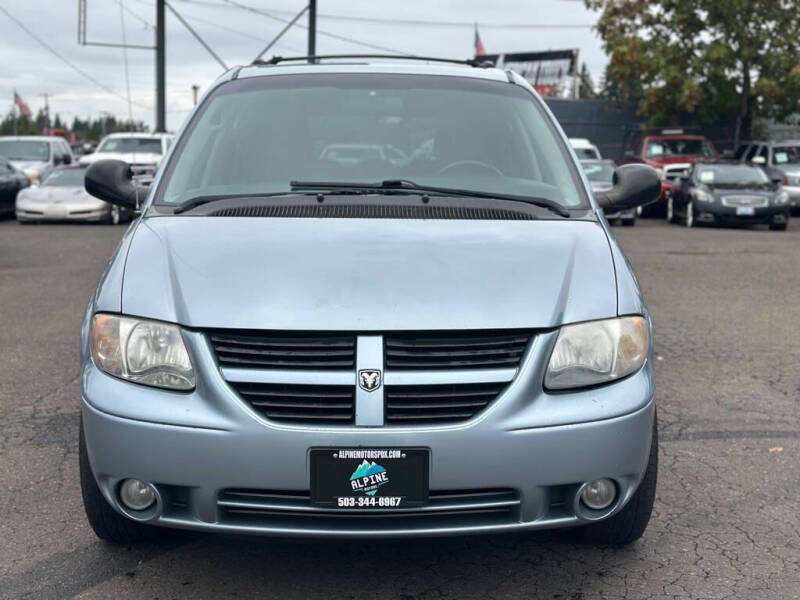 2005 Dodge Grand Caravan SXT