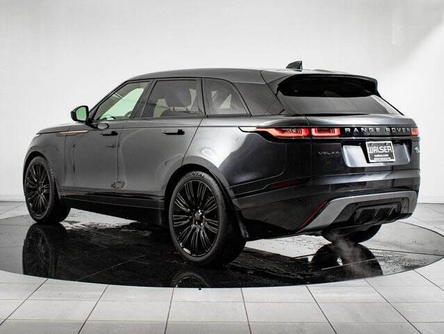 2022 Land Rover Range Rover Velar P250 R-Dynamic S