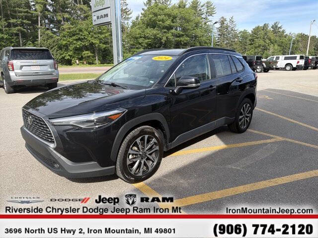 2024 Toyota Corolla Cross XLE