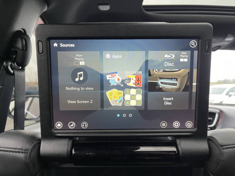 2019 Chrysler Pacifica Touring L Plus 35th Anniversary