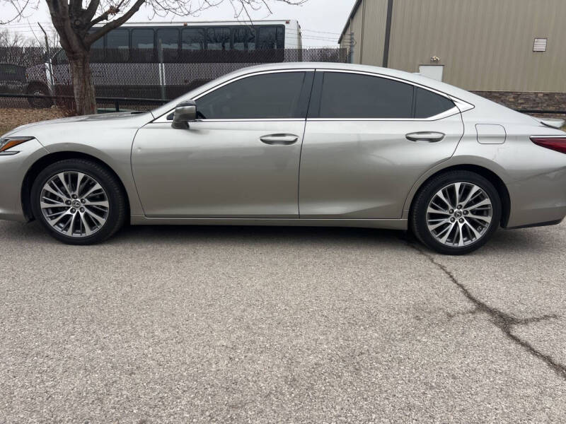 2019 Lexus ES 350