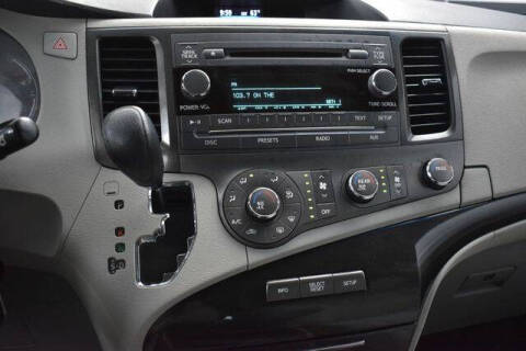2012 Toyota Sienna