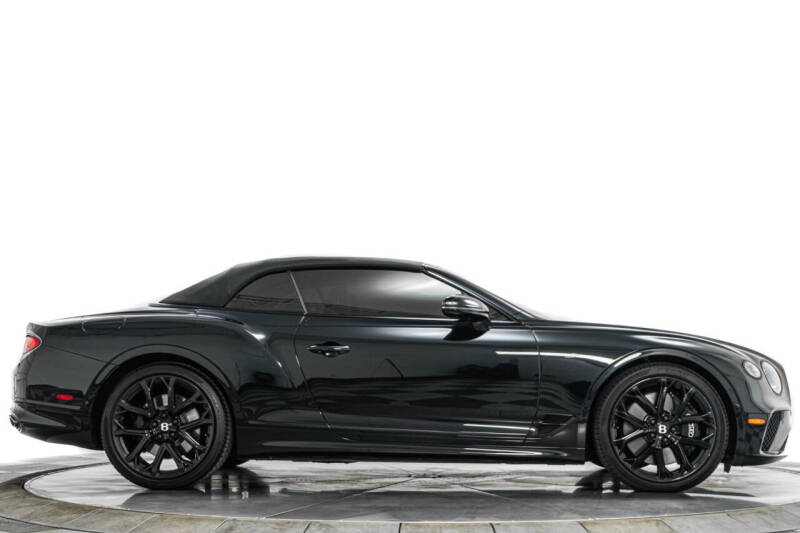2023 Bentley Continental GTC S V8