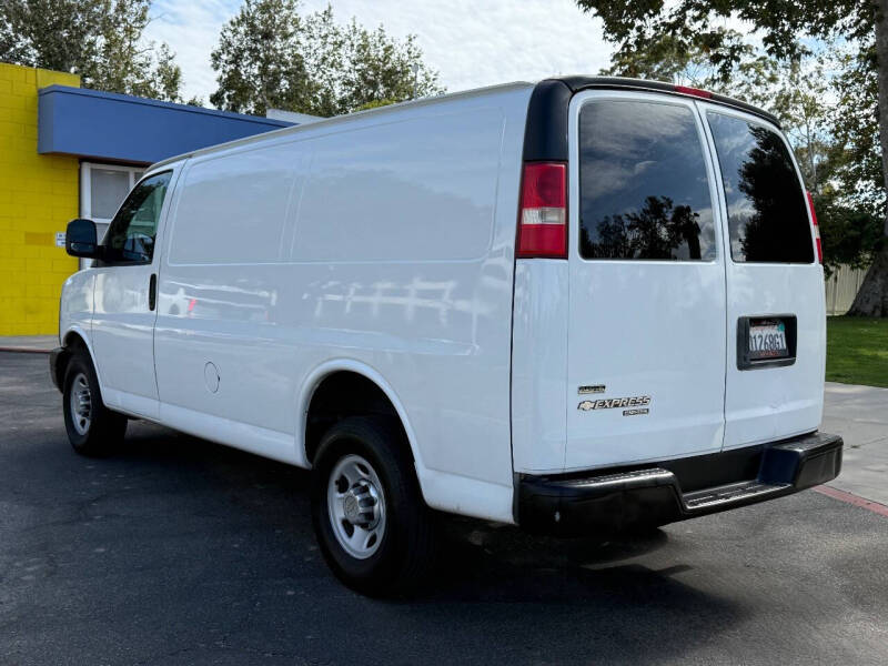 2012 Chevrolet Express 2500