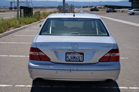2004 Lexus LS 430