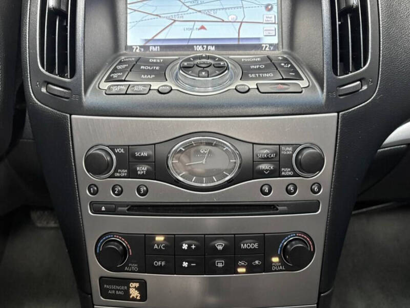 2013 Infiniti G37 Sedan x