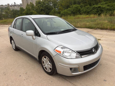 2011 Nissan Versa 1.8 S