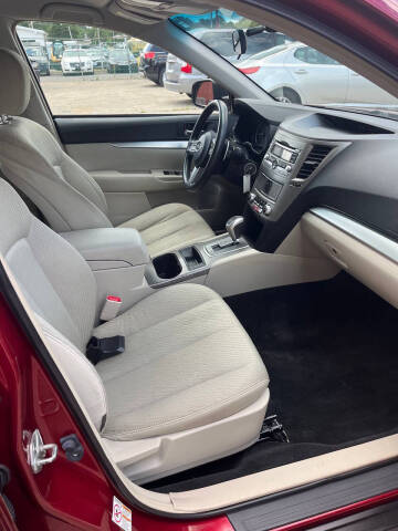 2011 Subaru Outback 2.5i