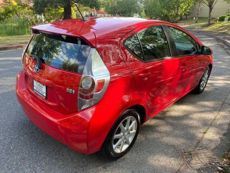 2013 Toyota Prius c Four